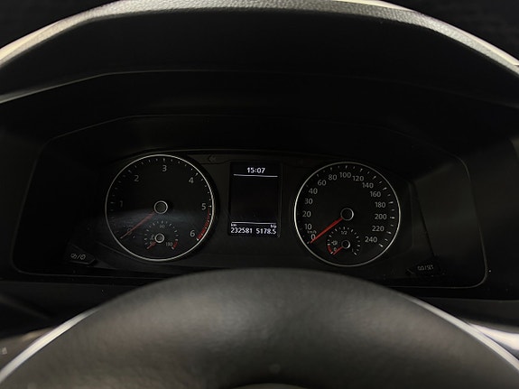 Volkswagen Transporter - 12