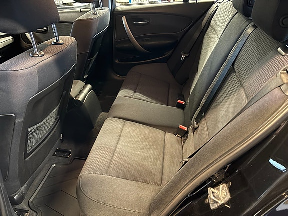 BMW 116i 15 of 20