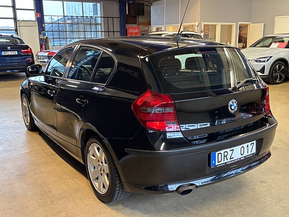 BMW 116i 7 of 20
