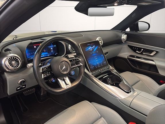 Mercedes-Benz SL63 10 of 24