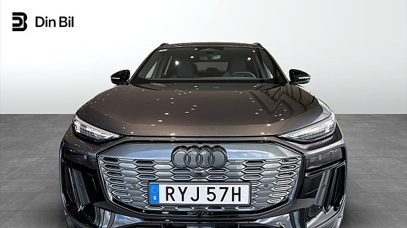 Audi Q6 e-tron 6 of 21