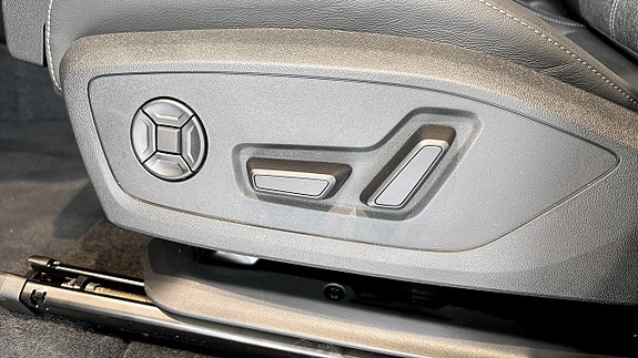 Audi Q6 e-tron 21 of 21