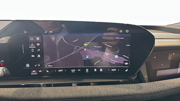 Audi Q6 e-tron 10 of 21