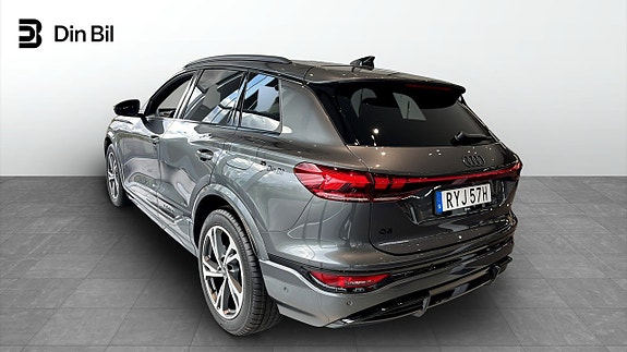 Audi Q6 e-tron 5 of 21