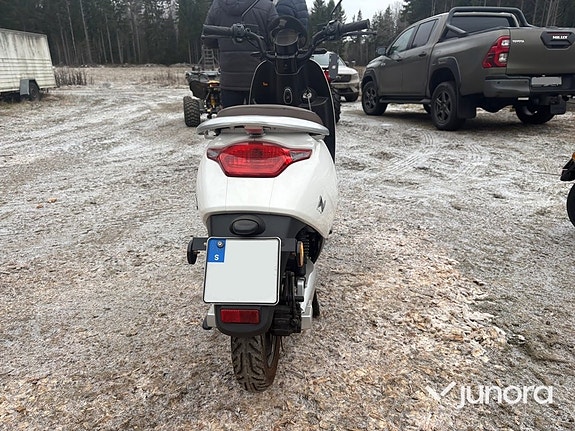 Moped - Lvneng, S3-W 6 of 16