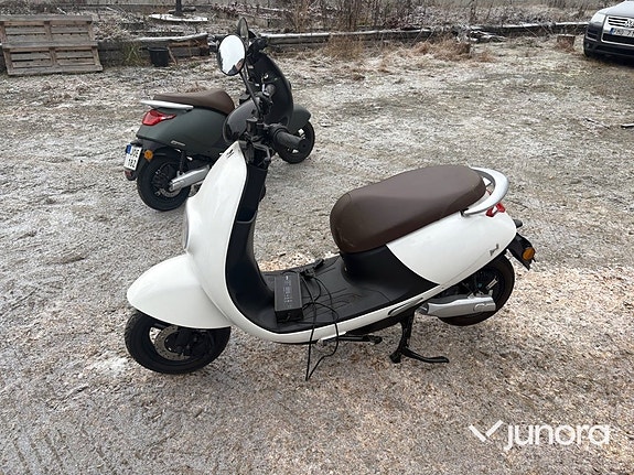 Moped - Lvneng, S3-W 4 of 16