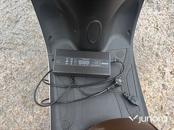 Moped - Lvneng, S3-W 15 of 16