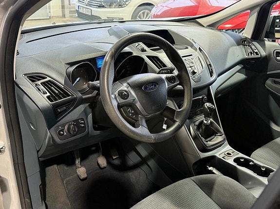 Ford C-Max 14 of 16