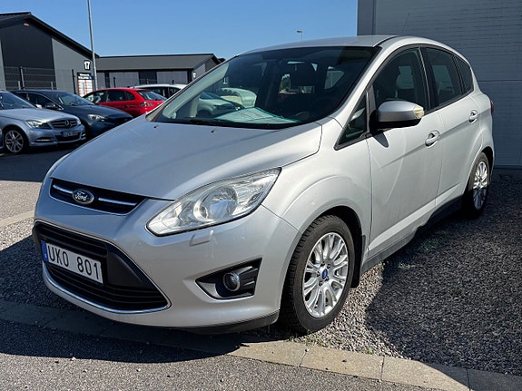Ford C-Max 8 of 16