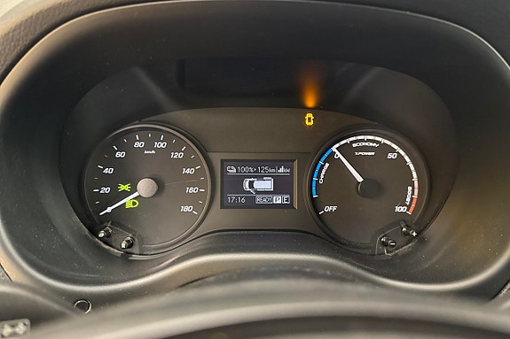 Mercedes-Benz eVito 111 10 of 14