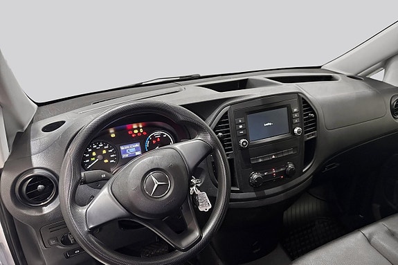 Mercedes-Benz eVito 111 7 of 14