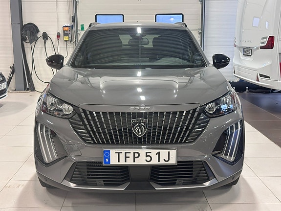 Peugeot 2008 3 of 5