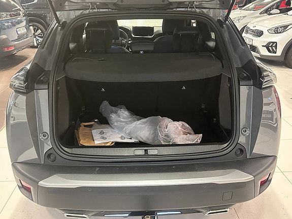 Peugeot 2008 7 of 11