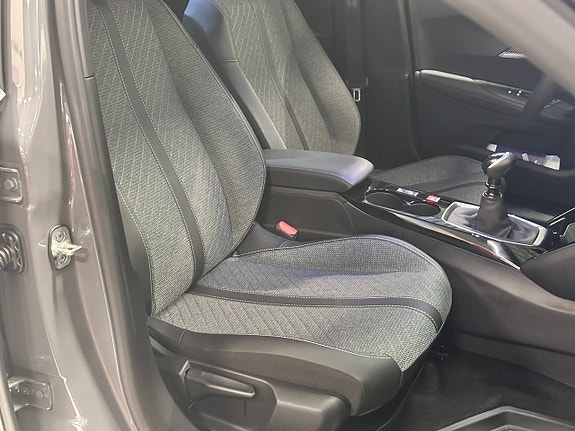 Peugeot 2008 9 of 11