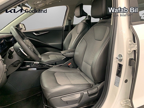 Kia Niro 8 of 17