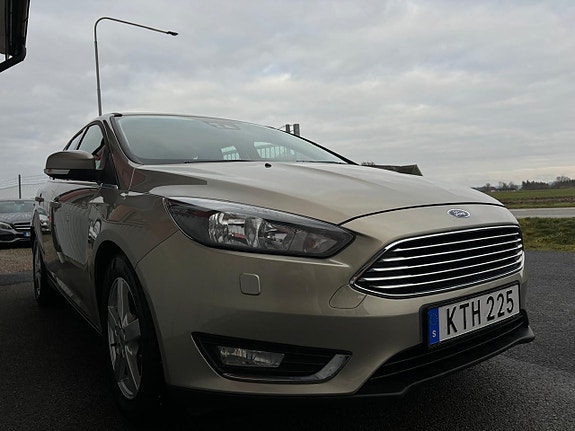 Ford Focus 24 of 25