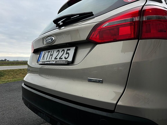 Ford Focus 25 of 25