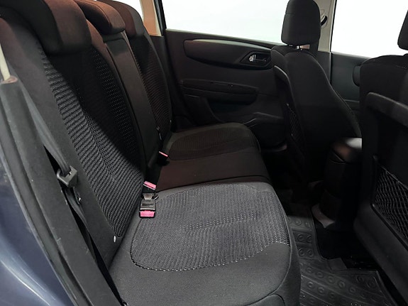 Citroen C4 11 of 19