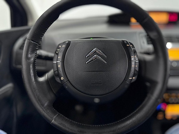 Citroen C4 14 of 19