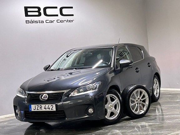 Lexus CT200h