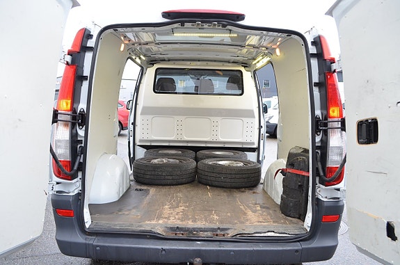 Mercedes-Benz Vito 113 5 of 13