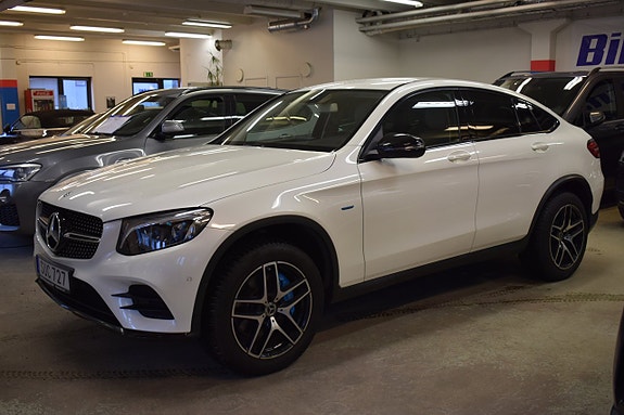 Mercedes-Benz GLC350 e 3 of 5