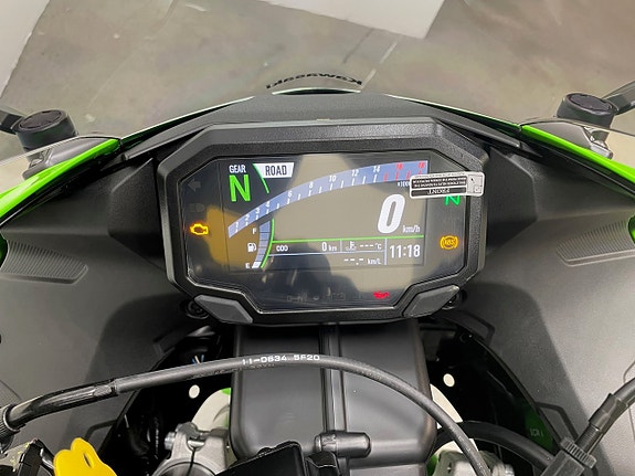 Kawasaki ZX-6R 2026 Hemma i butiken 8 of 8