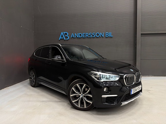 BMW X1 2 of 5