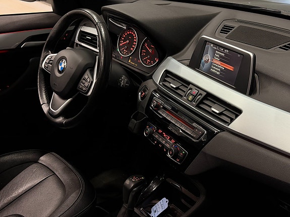 BMW X1 19 of 26