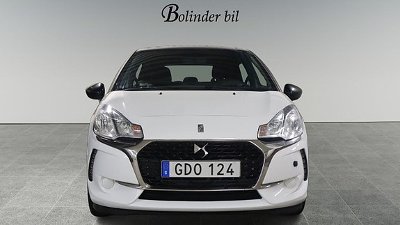 Citroen DS3 2 of 5