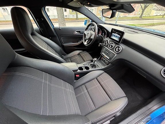 Mercedes-Benz A180 17 of 20