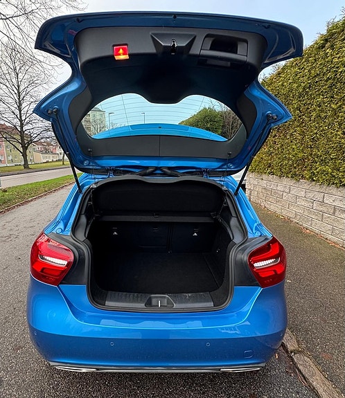 Mercedes-Benz A180 14 of 20