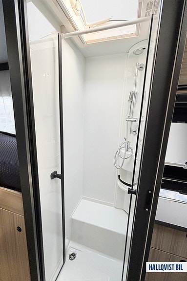 Sun Living S75SL Automat Långbädd Adaptiv Farthållare LAGERBIL 13 of 27
