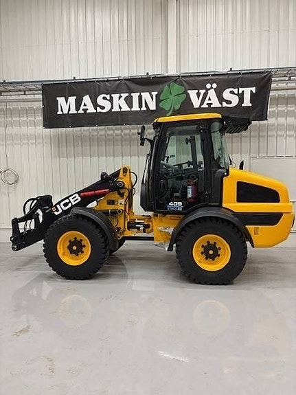 JCB 409 Stage V - AGRI (Leasing 8595:-ex)