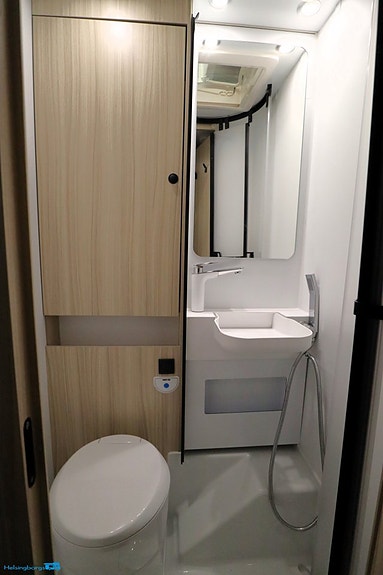 Sun Living S 72 DL Ford 2.0 165 hk RÄNTEKAMPANJ 3.95% Månadskostnad 3623:- 12 of 19