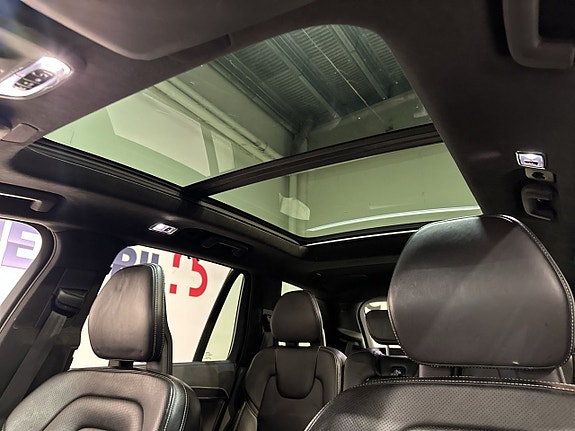 Volvo XC90 21 of 23