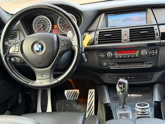 BMW X6 M 21 of 21