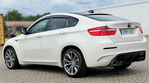 BMW X6 M 7 of 21