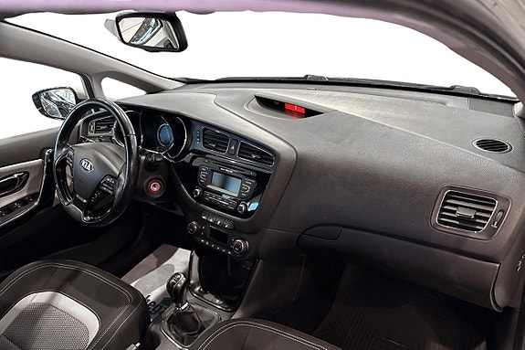 Kia Ceed 8 of 11