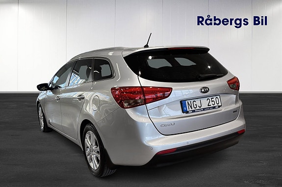 Kia Ceed 2 of 11