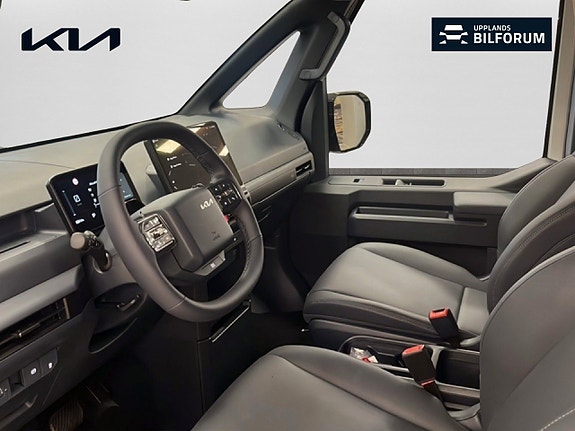Kia PV5 7 of 15