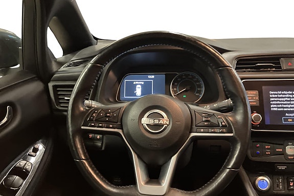Nissan Leaf 11 of 21