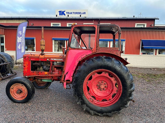 Nu demonteras Volvo BM 350