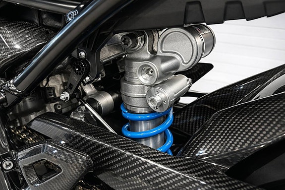 BMW Motorrad M 1000 R Full Carbon Fiber 13 of 13