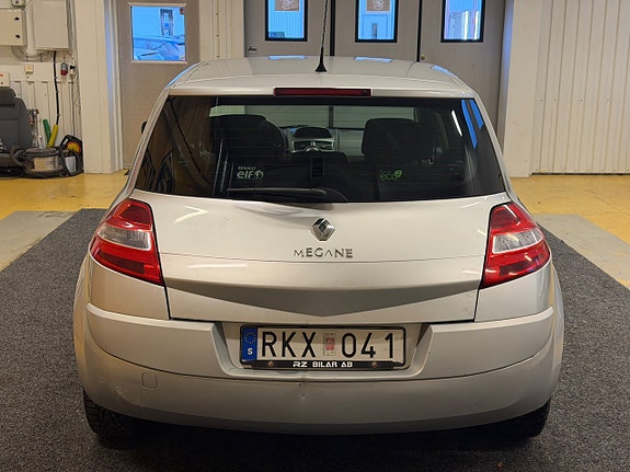 Renault Megane II 6 of 13