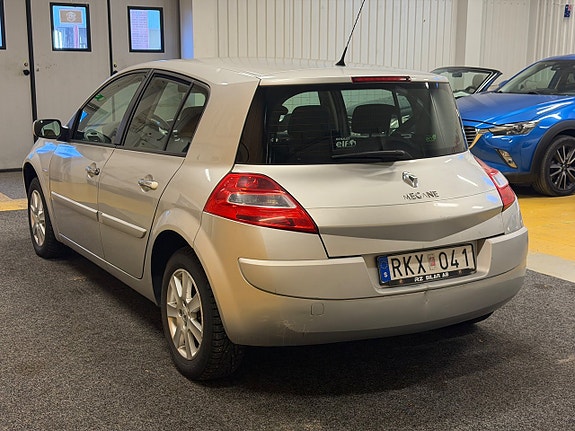 Renault Megane II 5 of 5
