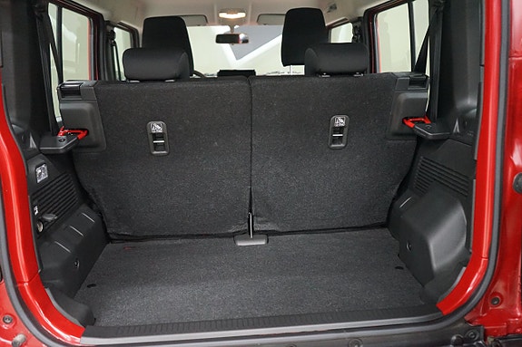 Suzuki Jimny 20 of 23