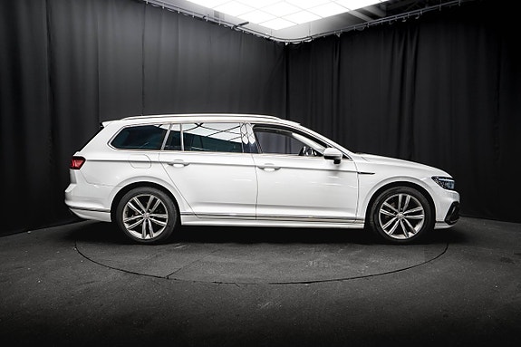 Volkswagen Passat 5 of 5