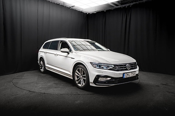Volkswagen Passat 4 of 5