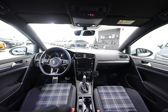 Volkswagen Golf I 13 of 20